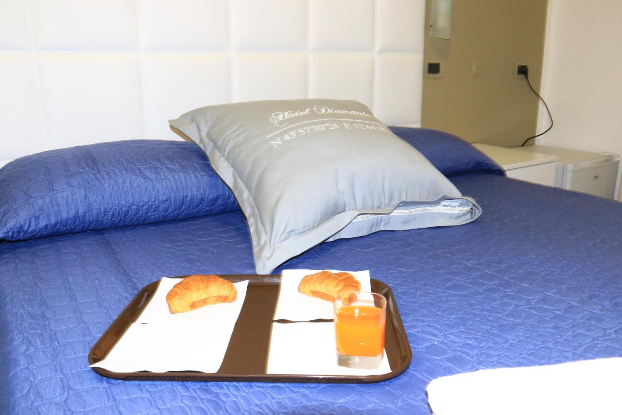 Hotel Diamante Κατόλικα Εξωτερικό φωτογραφία