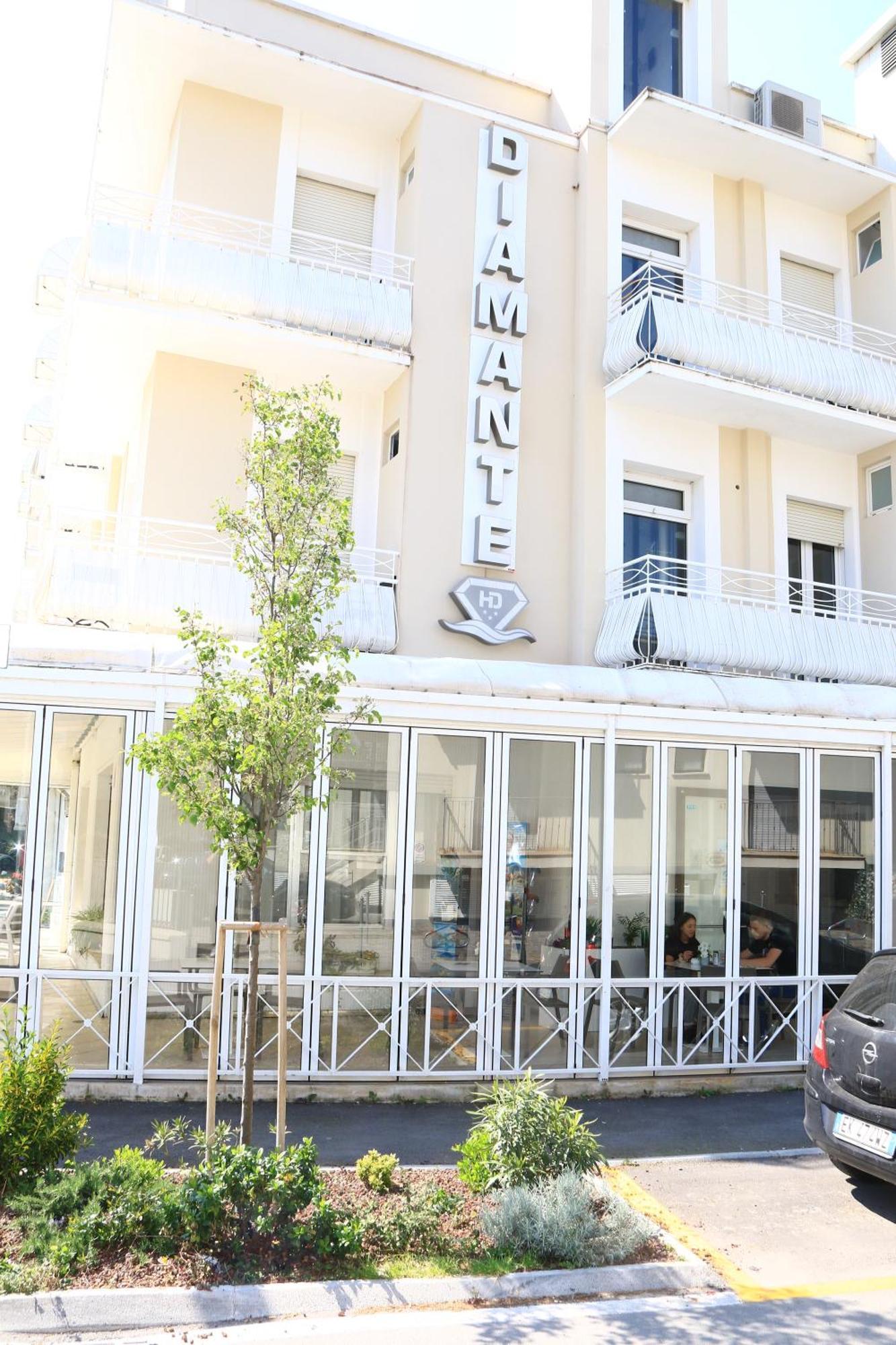 Hotel Diamante Κατόλικα Εξωτερικό φωτογραφία