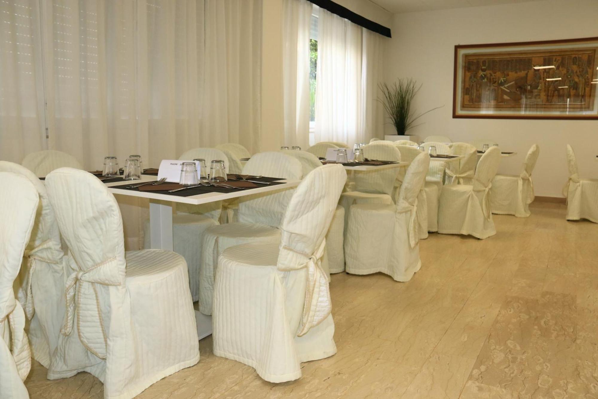 Hotel Diamante Κατόλικα Εξωτερικό φωτογραφία