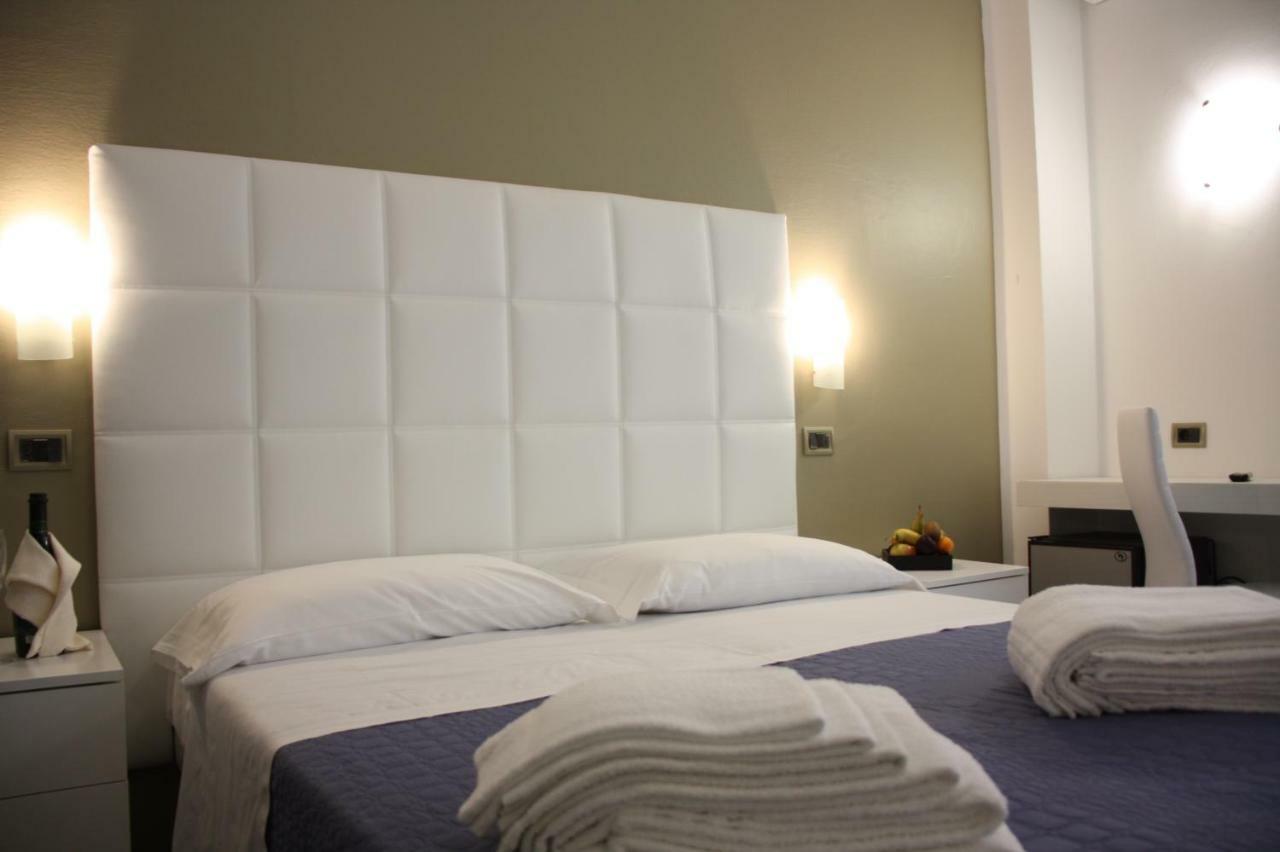 Hotel Diamante Κατόλικα Εξωτερικό φωτογραφία